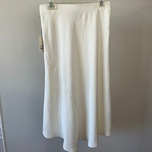 Cream Satin Midi skirt - size M